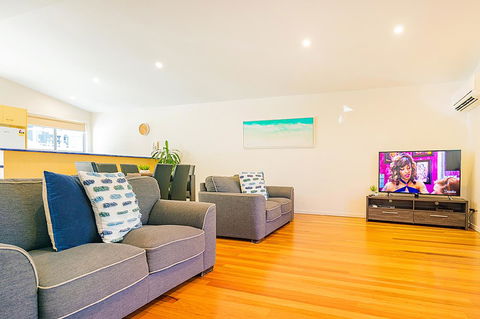 The Observatory Self Contained Apartments - Accommodation Whitsundays 11