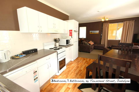 Full Circle Apartments - Accommodation Whitsundays 19