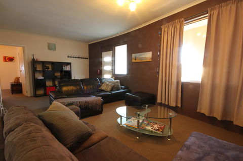 Full Circle Apartments - Accommodation Whitsundays 7