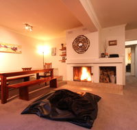 Full Circle Apartments - Accommodation Whitsundays