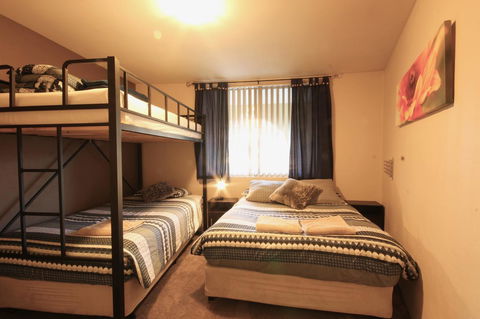 Full Circle Apartments - Accommodation Whitsundays 3