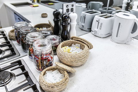 DD Apartments Fish Market - Accommodation Whitsundays 25