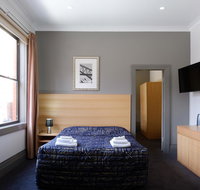 Royal Exhibition Hotel - Accommodation Whitsundays