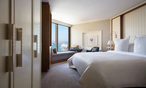 Four Seasons Hotel Sydney - Accommodation Whitsundays 11