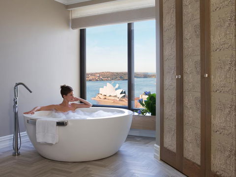 Four Seasons Hotel Sydney - Accommodation Whitsundays 39
