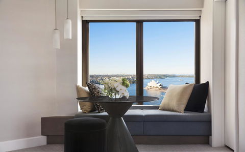 Four Seasons Hotel Sydney - Accommodation Whitsundays 3