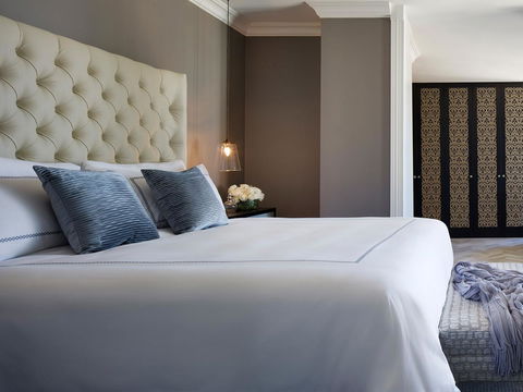 Four Seasons Hotel Sydney - Accommodation Whitsundays 40