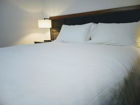 Winning Post Motor Inn - Accommodation Whitsundays 1