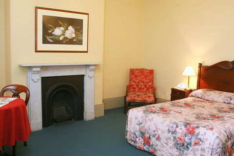 Avonmore On The Park Boutique Hotel - Accommodation Whitsundays 8