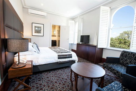 Avonmore On The Park Boutique Hotel - Accommodation Whitsundays 6