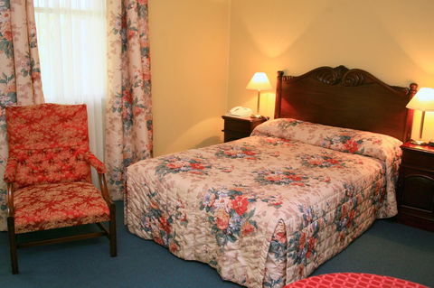 Avonmore On The Park Boutique Hotel - Accommodation Whitsundays 13