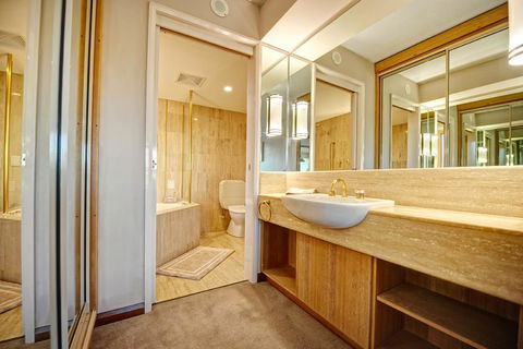 Charlesworth Bay Beach Resort - Accommodation Whitsundays 18