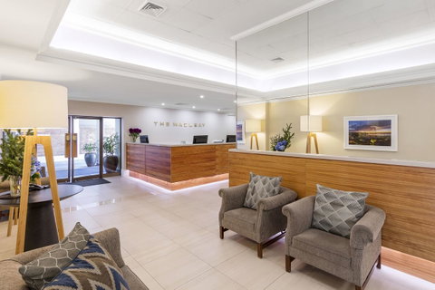 Macleay Hotel - Accommodation Whitsundays 4
