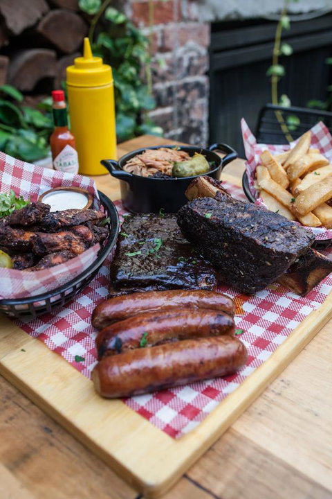 The Lucky Hotel - Accommodation Whitsundays 39