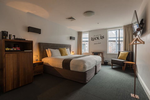 The Lucky Hotel - Accommodation Whitsundays 35