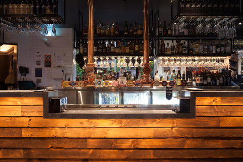 The Lucky Hotel - Accommodation Whitsundays 37