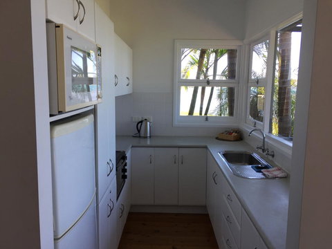 Swan Bay Hideaway - Accommodation Whitsundays 4
