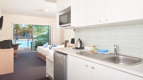 Pacific Blue, Salamander Bay - Accommodation Whitsundays 40