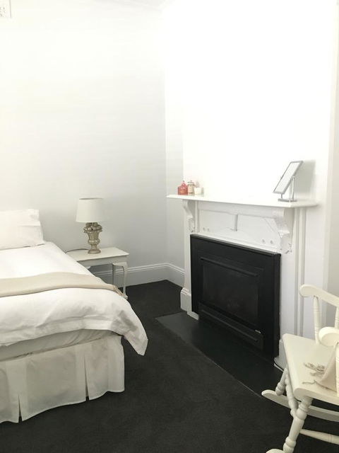 99 Hill Street Apartments - Accommodation Whitsundays 3