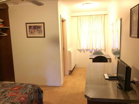 Cooma Motor Lodge Motel - Accommodation Whitsundays 23