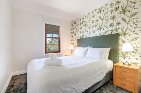 Bellevue Accommodation - Accommodation Whitsundays 0