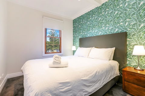 Bellevue Accommodation - Accommodation Whitsundays 8
