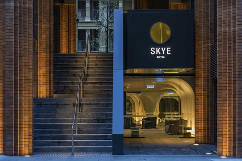 SKYE Suites Sydney - Accommodation Whitsundays 2