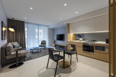 SKYE Suites Sydney - Accommodation Whitsundays 22