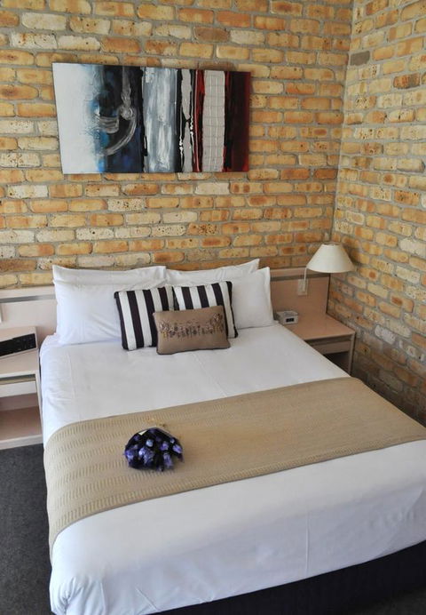 Mollymook Surfbeach Motel & Apartments - Accommodation Whitsundays 6