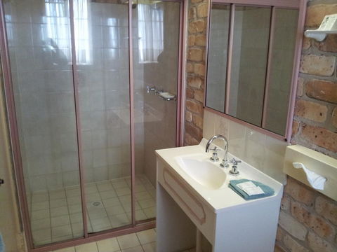 Mollymook Surfbeach Motel & Apartments - Accommodation Whitsundays 3
