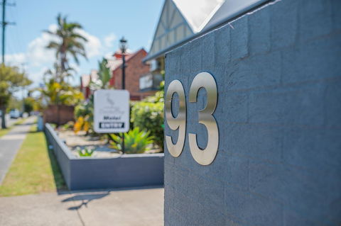 Coastal Bay Motel - Accommodation Whitsundays 5