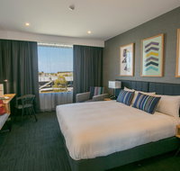 Alpha Hotel Eastern Creek - Accommodation Whitsundays