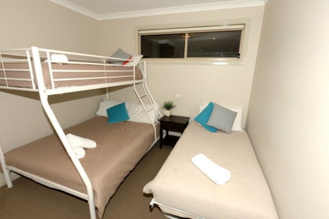 Yarrawonga Waterfront Apartments - Accommodation Whitsundays 9