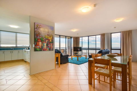 Pacific Towers Beach Resort - Accommodation Whitsundays 43