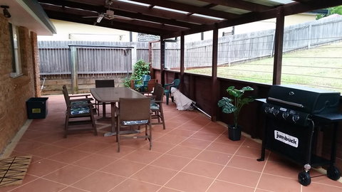 Twin Palms Holiday House At Lighthouse - Accommodation Whitsundays 4