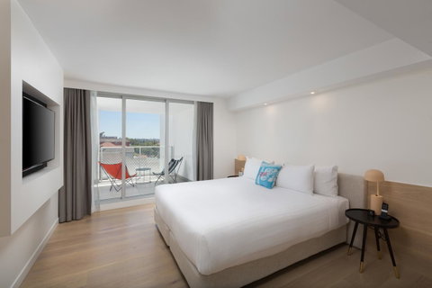 QT Bondi - Accommodation Whitsundays 10