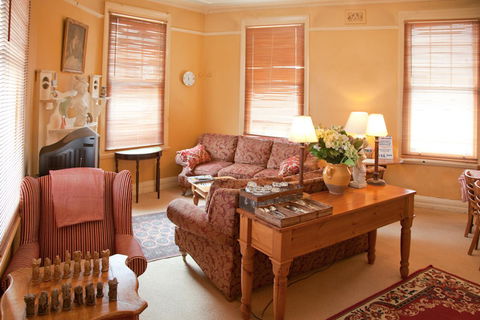 Australian Heritage Hotel - Accommodation Whitsundays 21