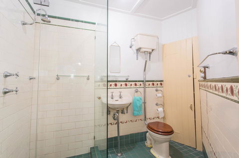 Australian Heritage Hotel - Accommodation Whitsundays 11