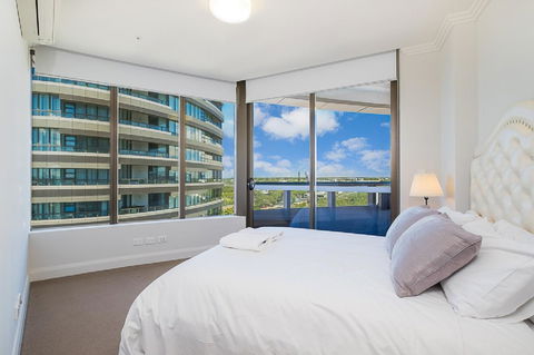 Australian Tower Stay - Accommodation Whitsundays 5