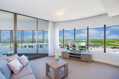 Australian Tower Stay - Accommodation Whitsundays 1