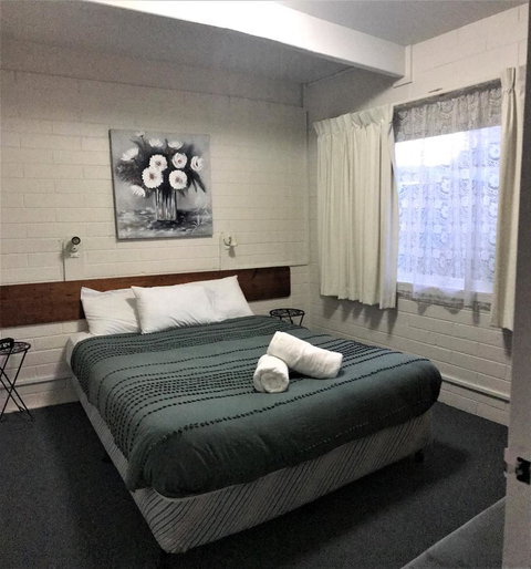 Kon Tiki Apartments - Accommodation Whitsundays 9