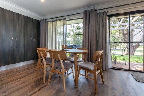 Horizons Retreat & Golf, Villa 133 - Accommodation Whitsundays 4