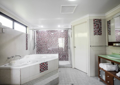 Mercure Darwin Airport Resort - Accommodation Whitsundays 11