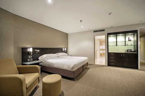 Hilton Darwin - Accommodation Whitsundays 34