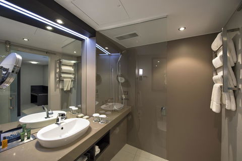Hilton Darwin - Accommodation Whitsundays 29