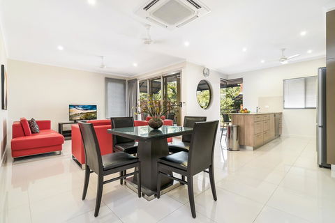 Elsey On Parap - Accommodation Whitsundays 27