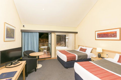 Discovery Resorts - Kings Canyon - Accommodation Whitsundays 12
