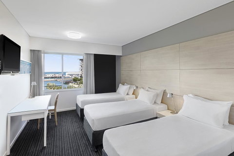 Vibe Hotel Darwin Waterfront - Accommodation Whitsundays 17
