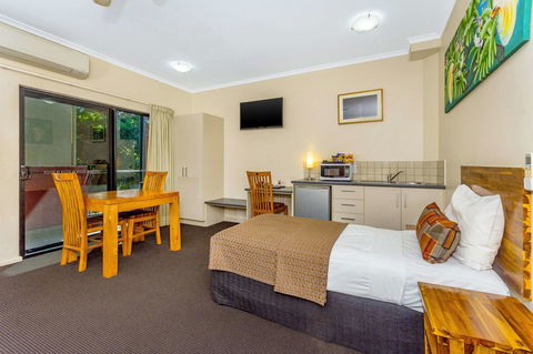 Quality Hotel Darwin Airport - Accommodation Whitsundays 14