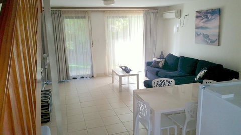 Nelson Bay Breeze - Accommodation Whitsundays 6